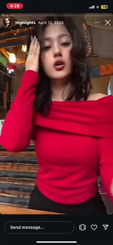 insta girl boob