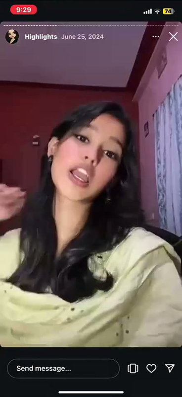 insta girl boob