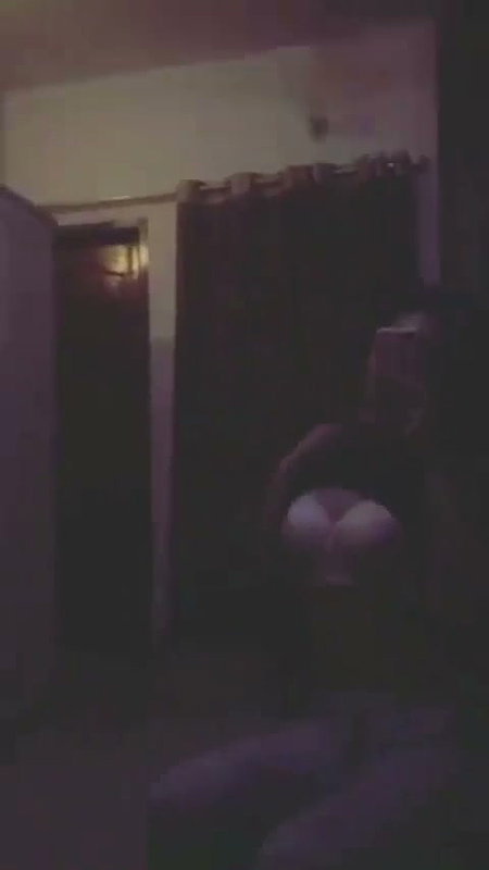 insta girl nude show