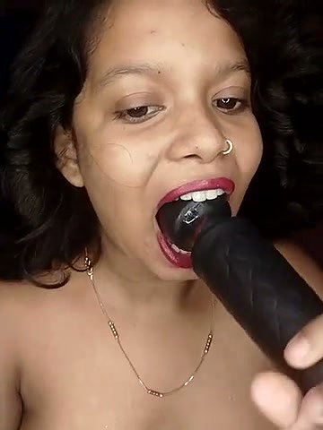 Muslim girl nude dancing  Fingering pissing
