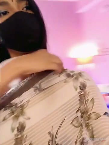 Neha 18 Stripchat Indian Teen Girl Live Change Bra Boobs Show
