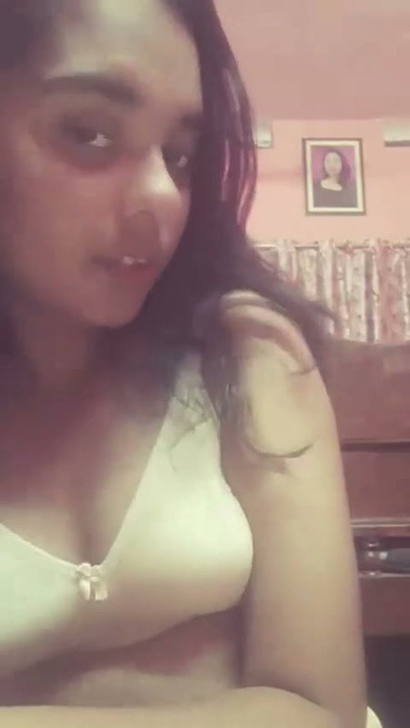 Cute Desi Babe Nude For BF 2