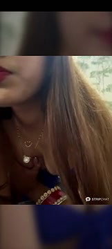 Hot Indian Blonde Girl Show Boob Hot Body Play With Her
