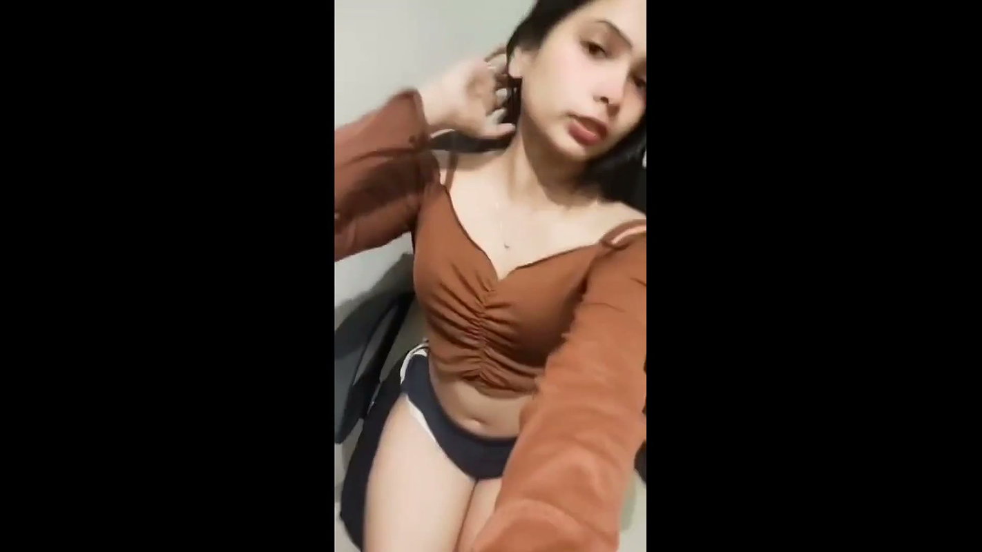 Beautiful Girl Showing Teasing Pussy Rubbing Slapping Her Ass