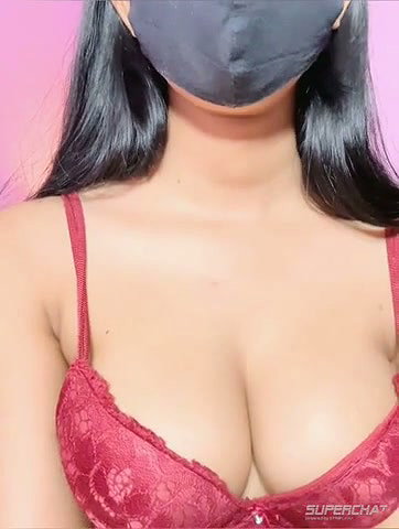 Neha 18 Stripchat Indian Teen Girl Nude Boobs Bikini Striptease