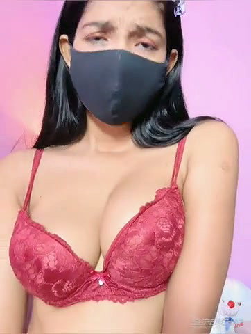 Neha 18 Stripchat Indian Teen Girl Nude Boobs Bikini Striptease