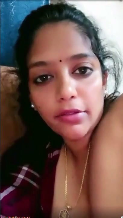 Beautiful Indian Boobs Show On Call