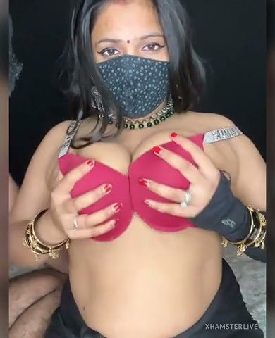 Indian Stripchat Model Couple Fuck Show