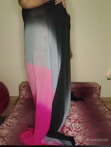 Indian Stripchat Model Give Blowjob
