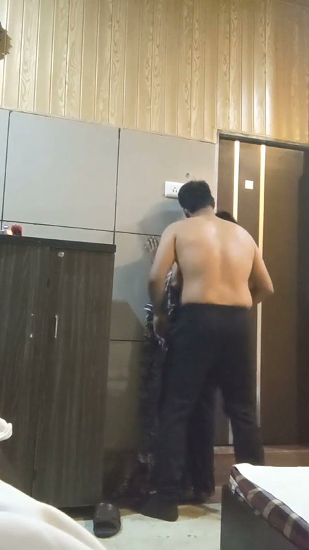 Desi couple standing fuck