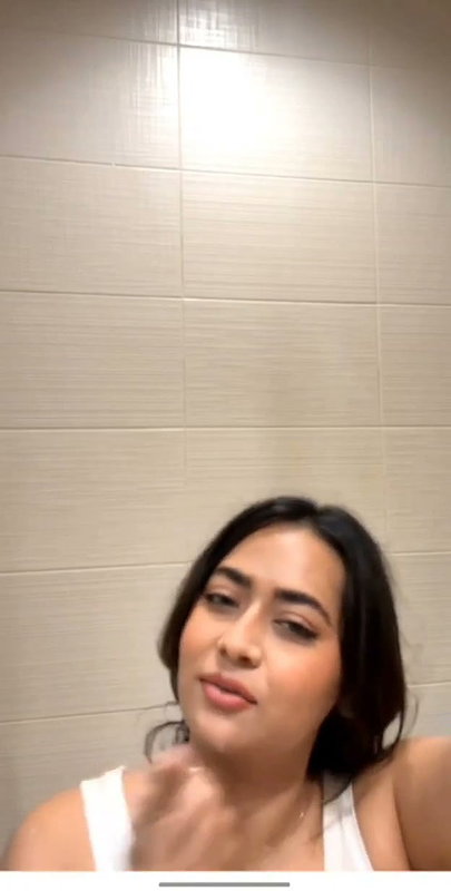 insta model   40 2  41