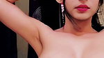 Instagram girl dancing  show her boobs