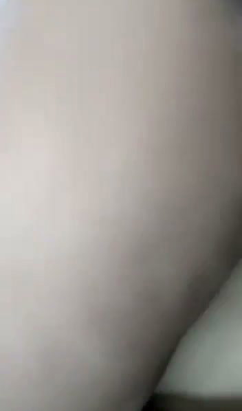 Brother licking her big sister pussy