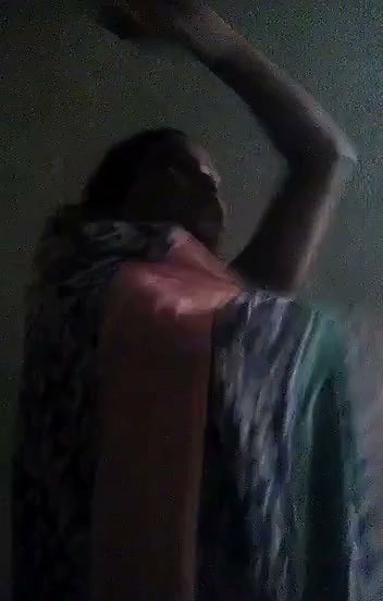 Village bhabhi showing  Fingering