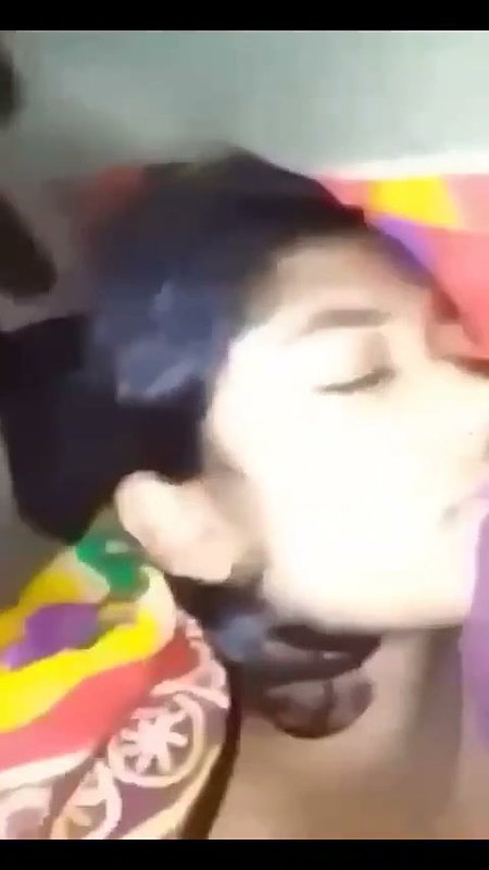 Village girl fuck on the bed