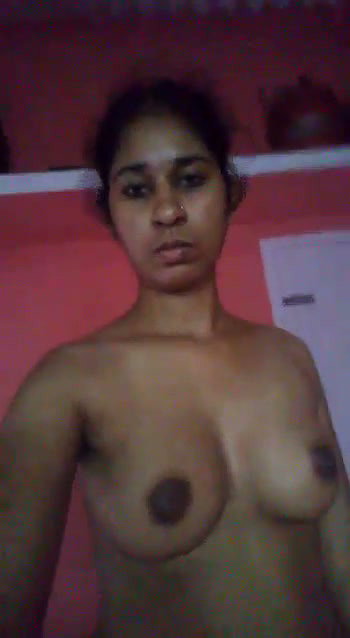 Hot Village girl show her nude figure