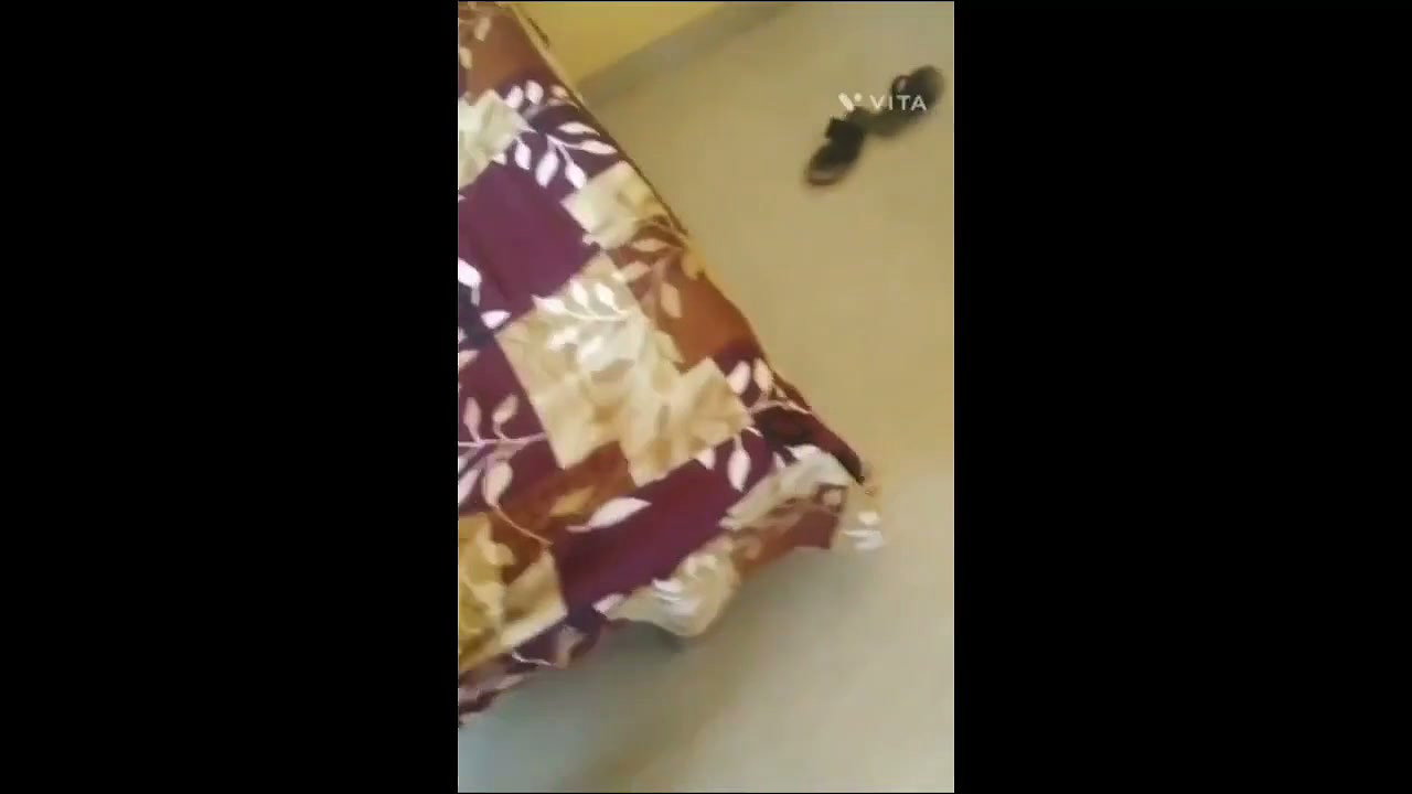 Hot aunty show  fuck hard