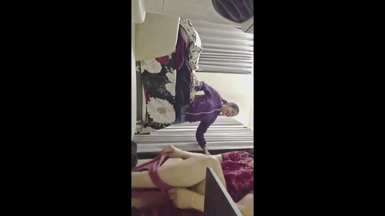 Tamil aunty Changing Clothes