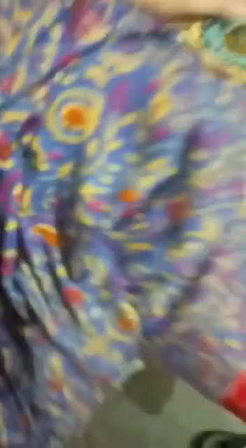 Fatty aunty show her pussy