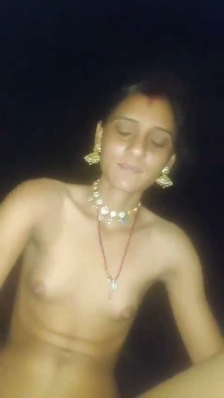 Newly Village bhabhi Blowjob