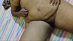 Sexy fatty aunty showing her nude figure