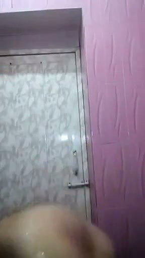 Huge boobs bhabhi taking bath