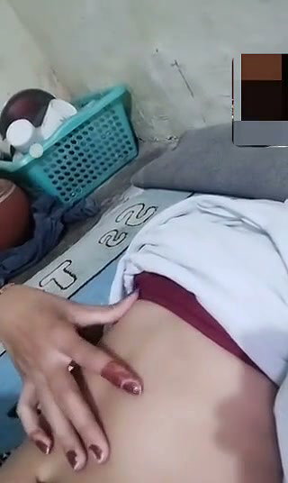 Girl show her boobs in vc