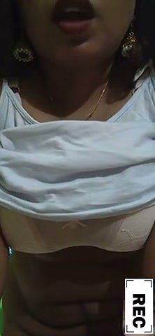 Sexy hot aunty undress  show her pussy