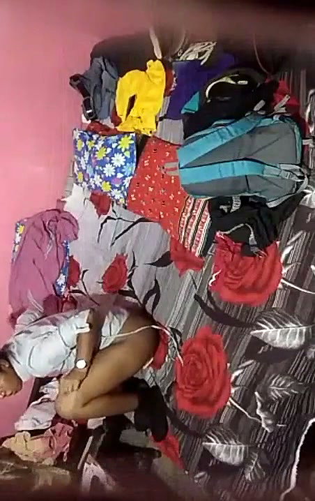 Bhabhi enjoying sex with devar
