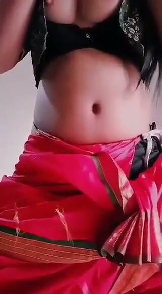 Hot shemale show her boobs and dick