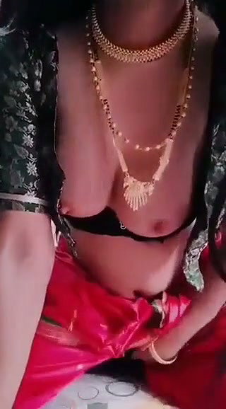 Hot shemale show her boobs and dick