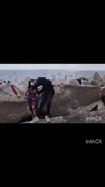Bhabhi enjoying with stranger men