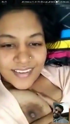 Girl showing her boobs on vc