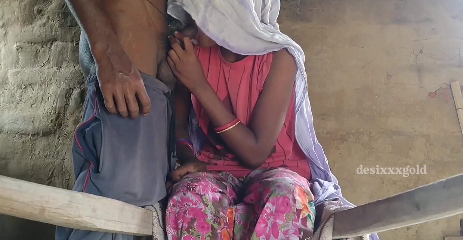 Step Father Ne Sex Karke Meri Chut Suja Di