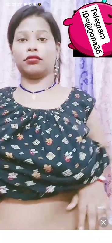 Desi sexy bhabi chamet 1