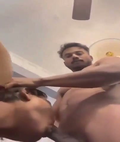 Girlfriend Ki Zor Zor Se Chudai Hotel Room Mein