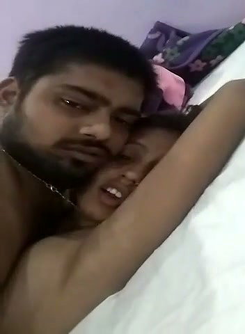 Boyfriend Ne Girlfriend Ko Hotel Me Le Jake Choda