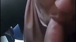 bj by hijabi girl inside car