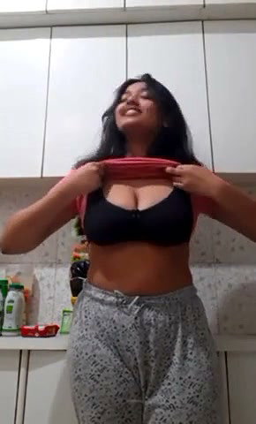 Chubby Indian Girlfriend mms