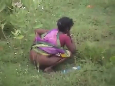 desi indian pooping