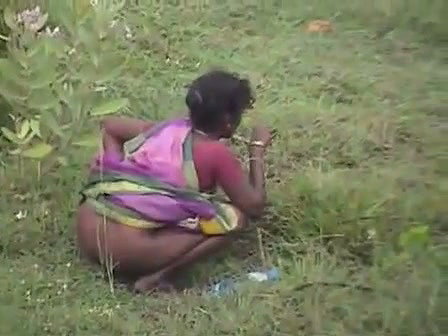 desi indian pooping