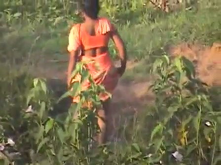 Desi Indian Pooping Voyeur