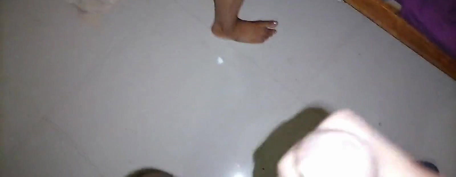 Sri Lankan actress, celebrity who had sex with her old Director while fucking cum lord out showing off her huge breasts