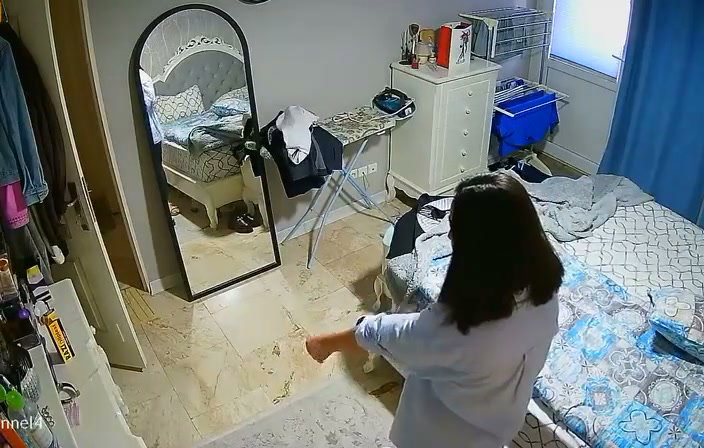 Frame 8