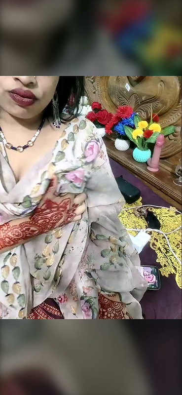 Beauty 3 face stripchat