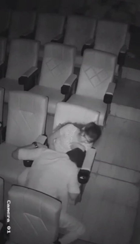 Cinema  8