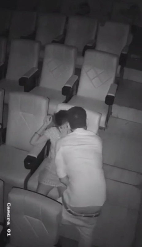 Cinema  8