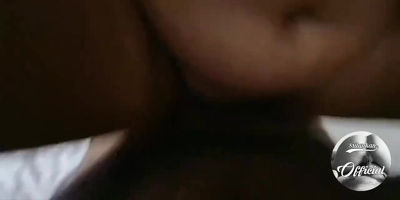 Sri Lankan Dulmini Fucked By Her Stepbrother
