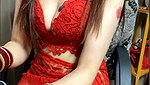 Husan e Malika red lingerie show