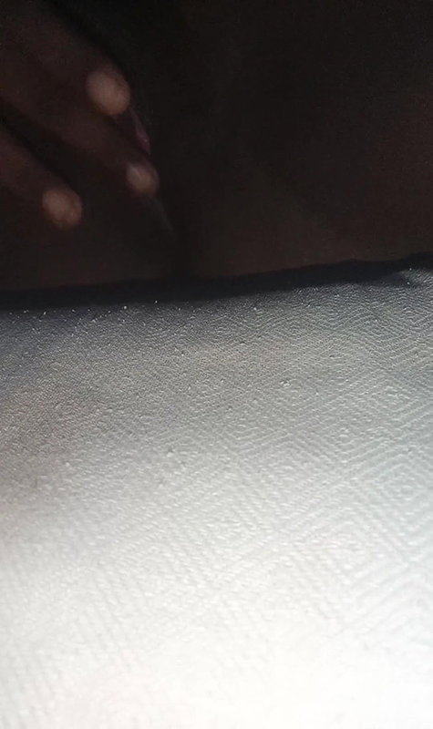 Sri lankan shetyyy new .black chubby pussy